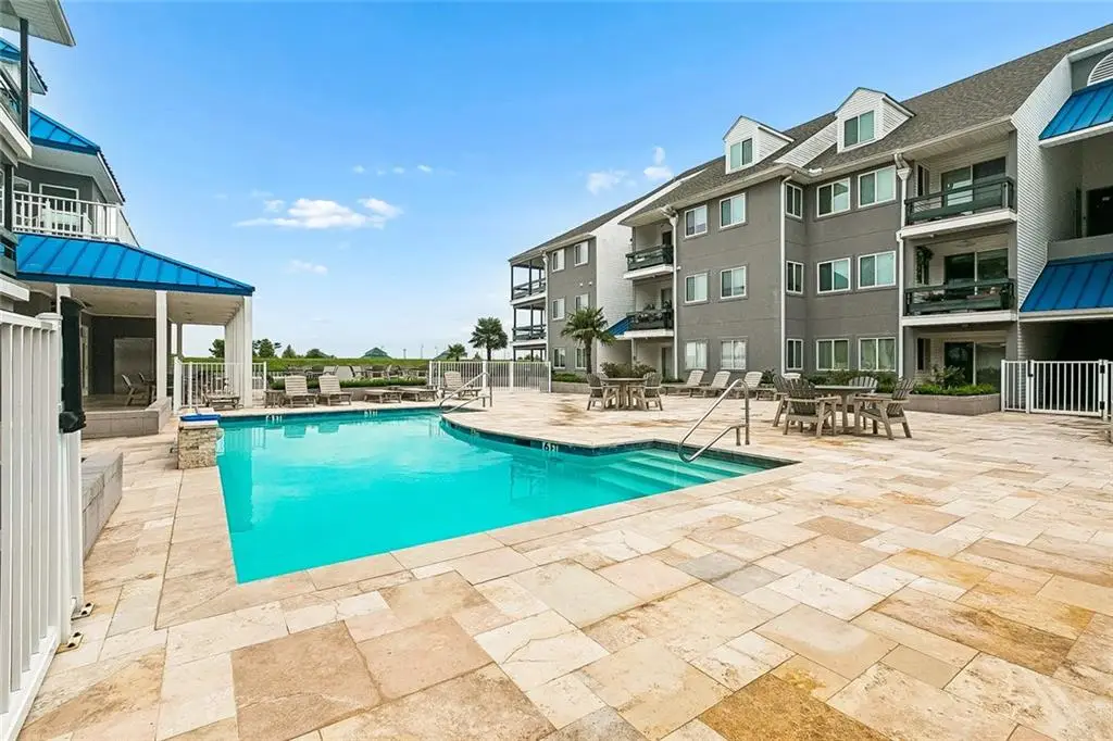 420 Metairie Hammond Highway, Metairie, LA 70005 - #1