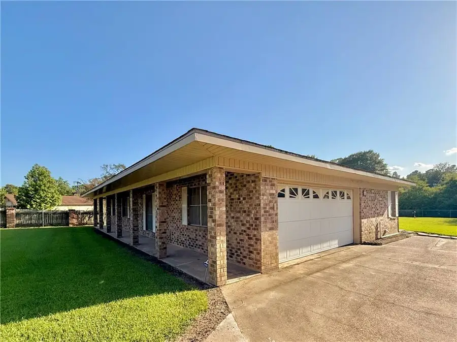 203 Fendler Parkway, Pineville, LA 71360 - #2