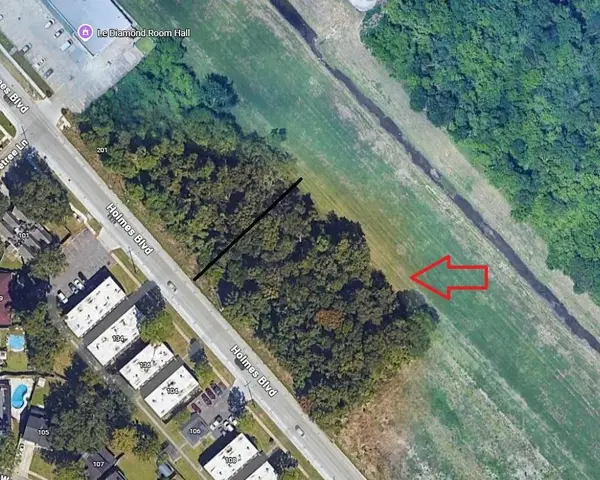 Holmes Boulevard, Gretna, LA 70056