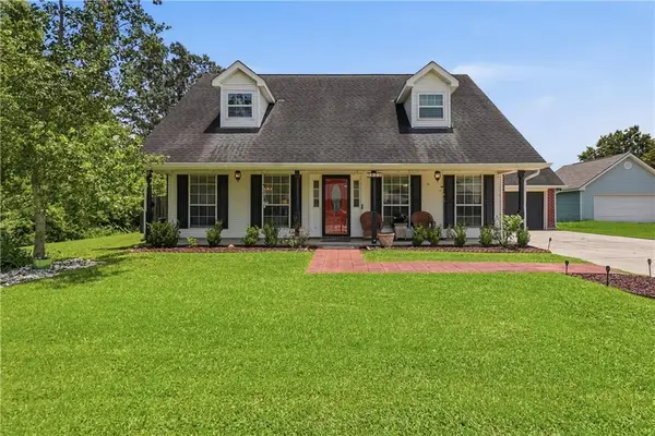 87 Surrey Drive, La Place, LA 70068