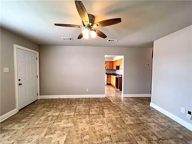 425 27 Dubarry Street, Chalmette, LA 70043 - #3
