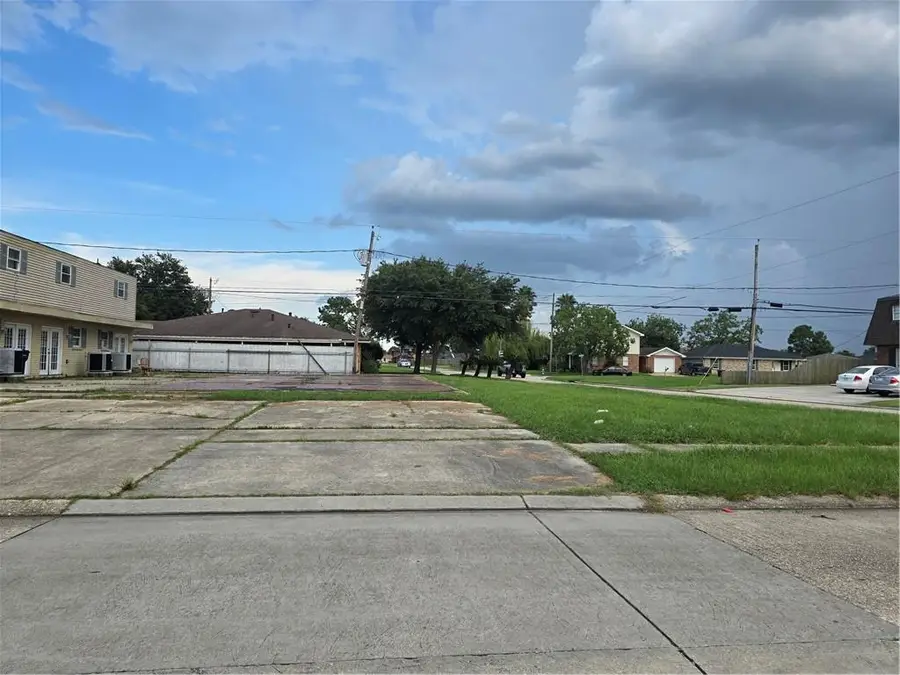 3601 Golden Street, Chalmette, LA 70043 - #2