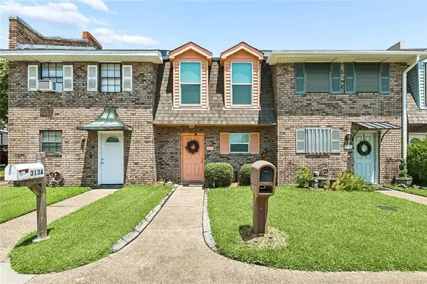 313 Ormond Meadows Drive #B, Destrehan, LA 70047