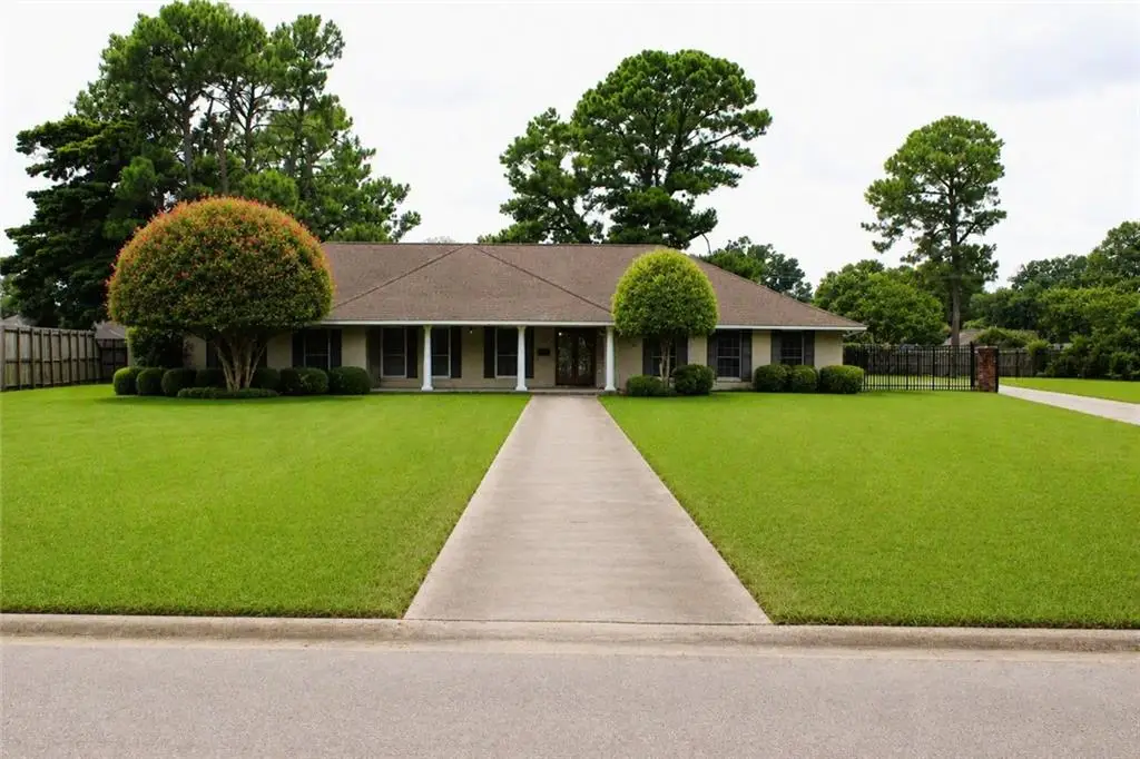 11463 King Richard Drive, Baton Rouge, LA 70815 - #1