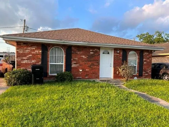 313 15 E Magnolia Drive, Chalmette, LA 70043 - #1