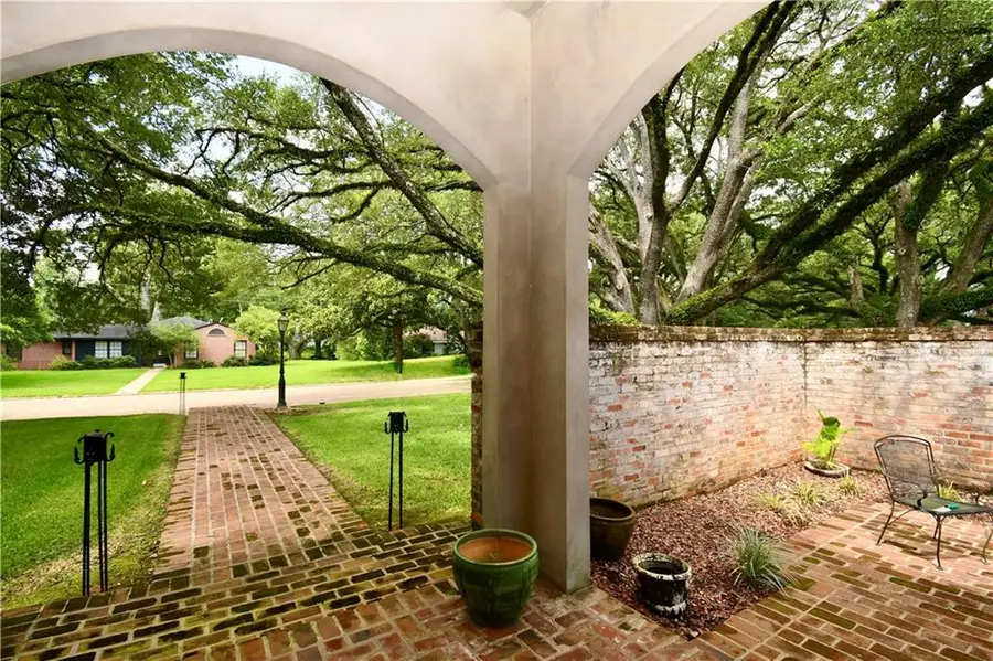 519 Hillcrest Drive, Alexandria, LA 71301 - #3