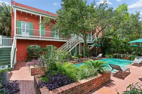 1022 St Peter Street #203, New Orleans, LA 70116
