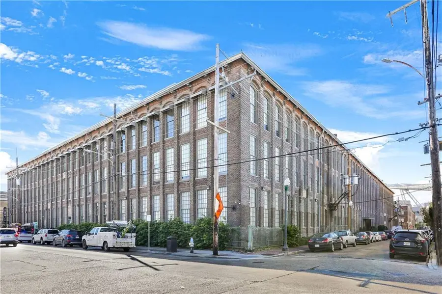 920 Poeyfarre Street #423, New Orleans, LA 70130 - #2