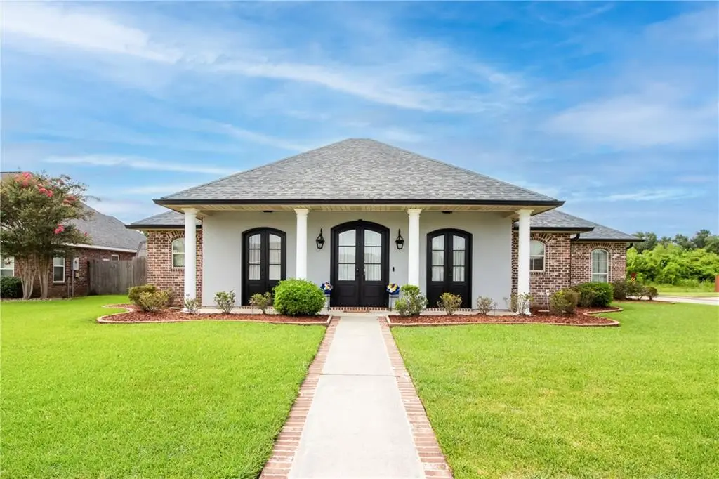 503 Country Cottage Boulevard, Montz, LA 70068 - #1