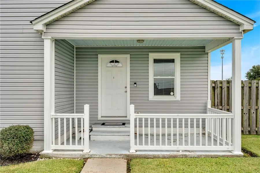 7 W Chalmette Circle, Chalmette, LA 70043 - #3