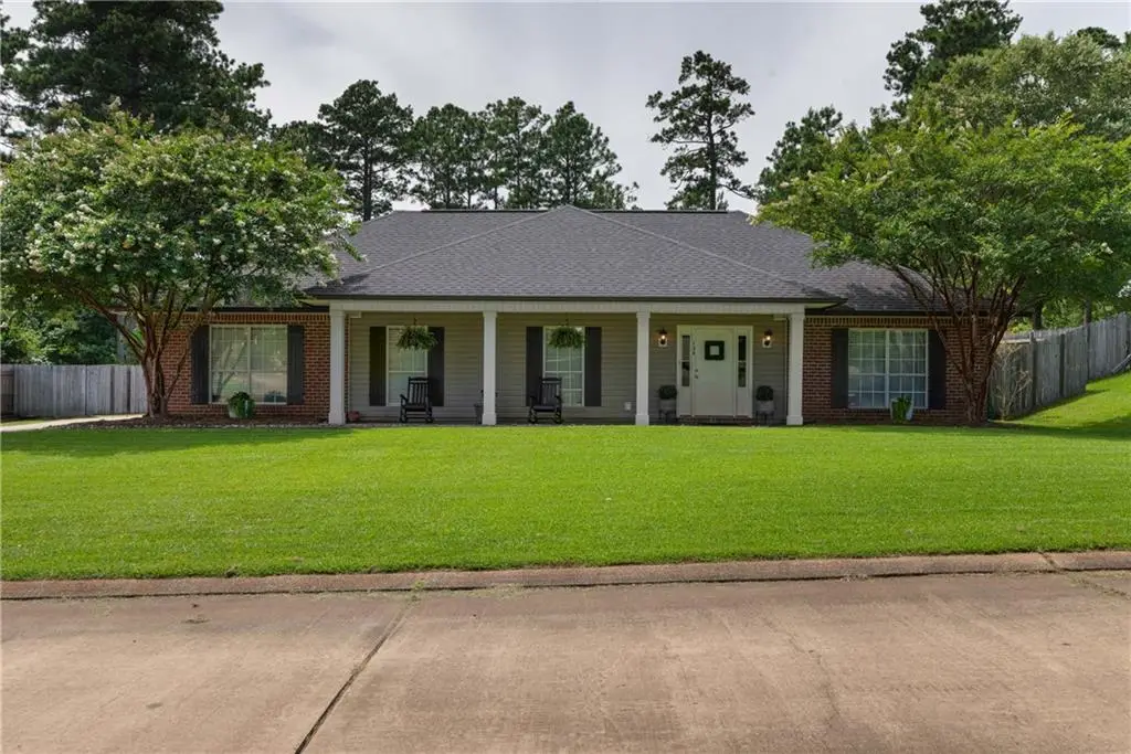 134 Pinewood Avenue, Pineville, LA 71360 - #1