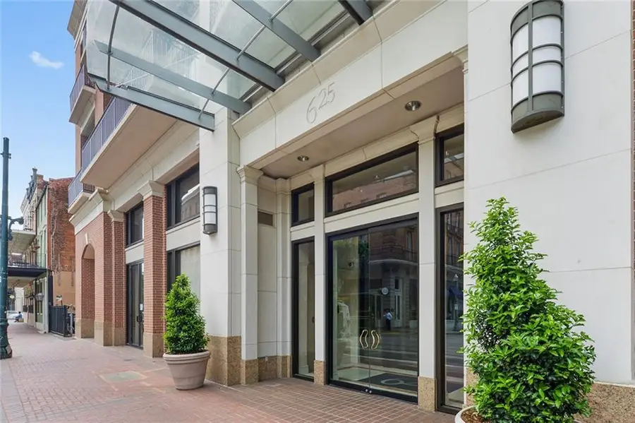 625 St Charles Avenue #10A, New Orleans, LA 70130 - #3