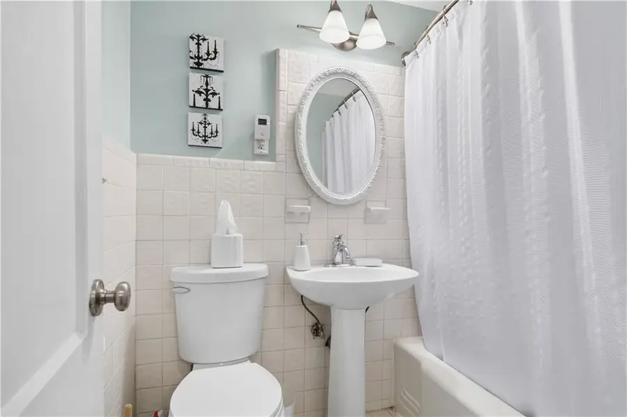 1205 St Charles Avenue #1212, New Orleans, LA 70130 - #3