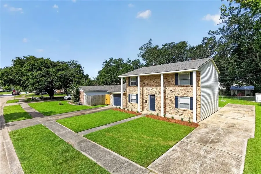 1305 Bellevue Drive, Laplace, LA 70068 - #3