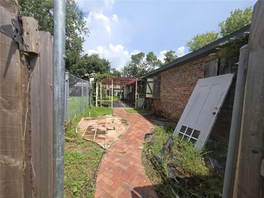 384 Fairway Drive, La Place, LA 70068 - #2