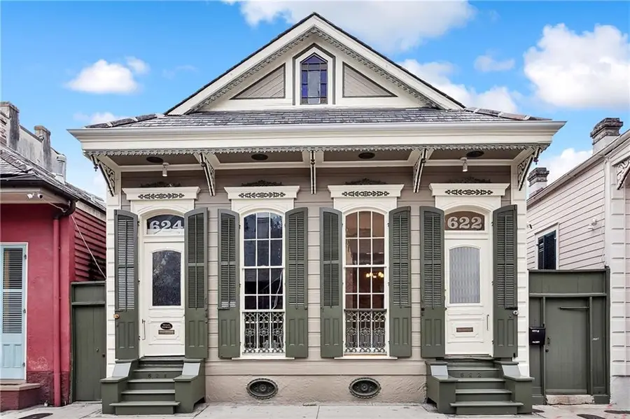 622- 24 Burgundy Street, New Orleans, LA 70112 - #3