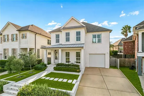 210 E Maple Ridge Drive, Metairie, LA 70001