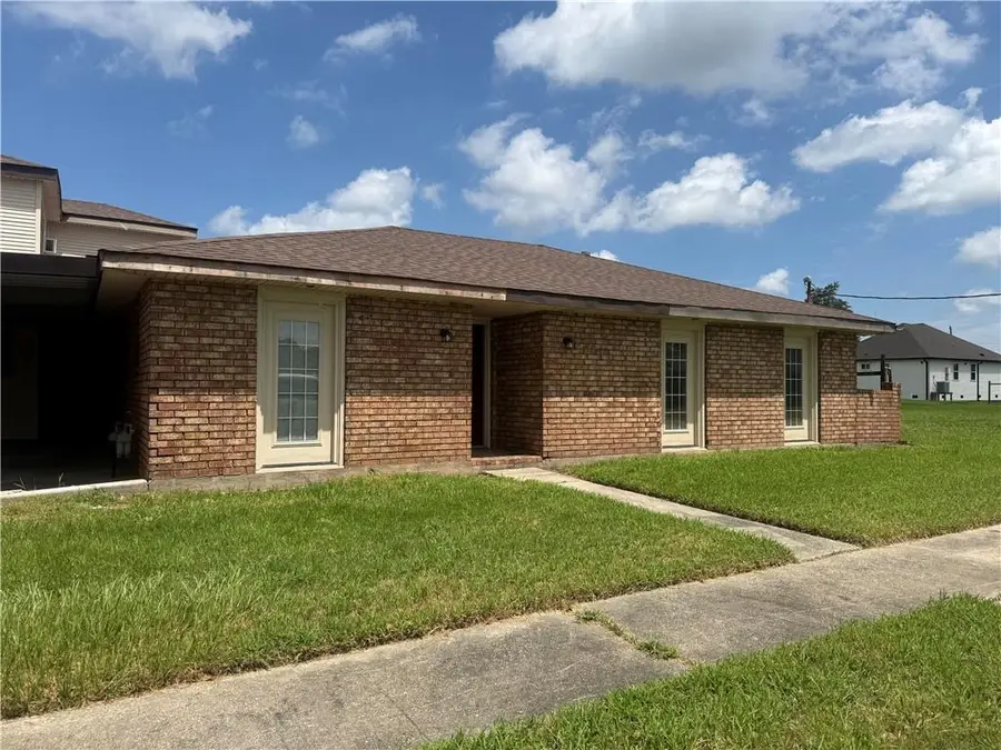 3812 Ventura Drive, Chalmette, LA 70043 - #2