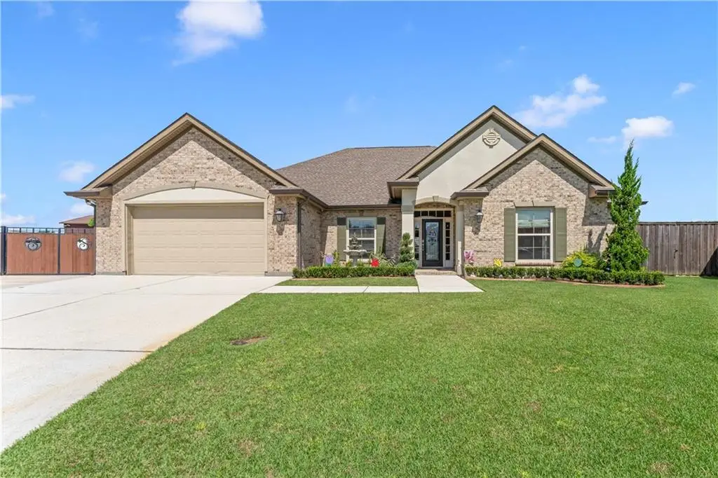 1040 Carencro Circle, Marrero, LA 70072 - #1