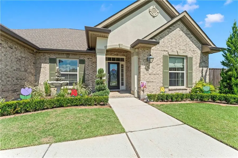 1040 Carencro Circle, Marrero, LA 70072 - #3