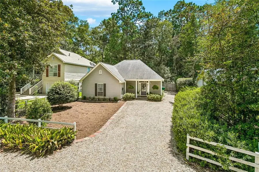 319 W 6th Avenue, Covington, LA 70433 - #2