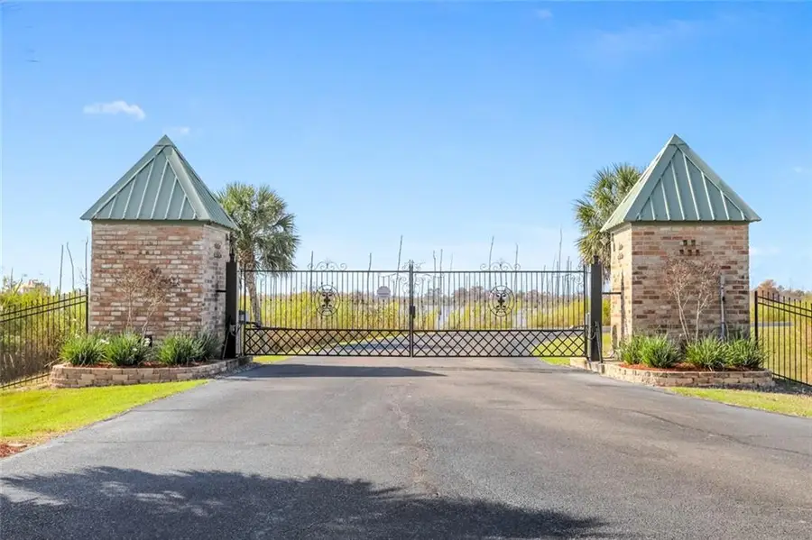 354 S Chenier Drive, Madisonville, LA 70471 - #2