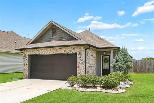 2600 Bayou Chene Drive, Marrero, LA 70072
