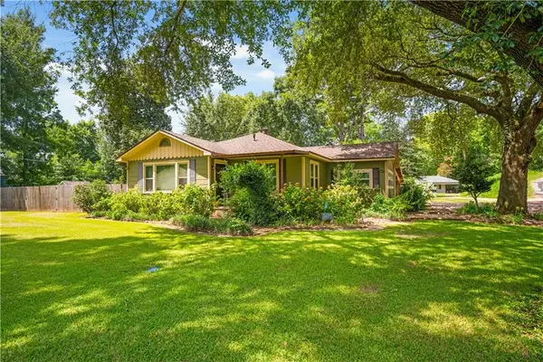 907 Fifth Street, Colfax, LA 71417