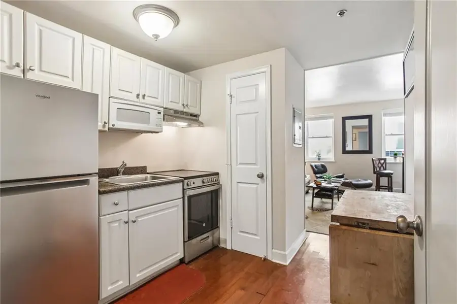 1205 St Charles Avenue #1011, New Orleans, LA 70130 - #2