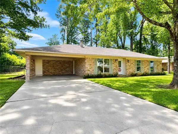 233 Mosby Drive, Pineville, LA 71360