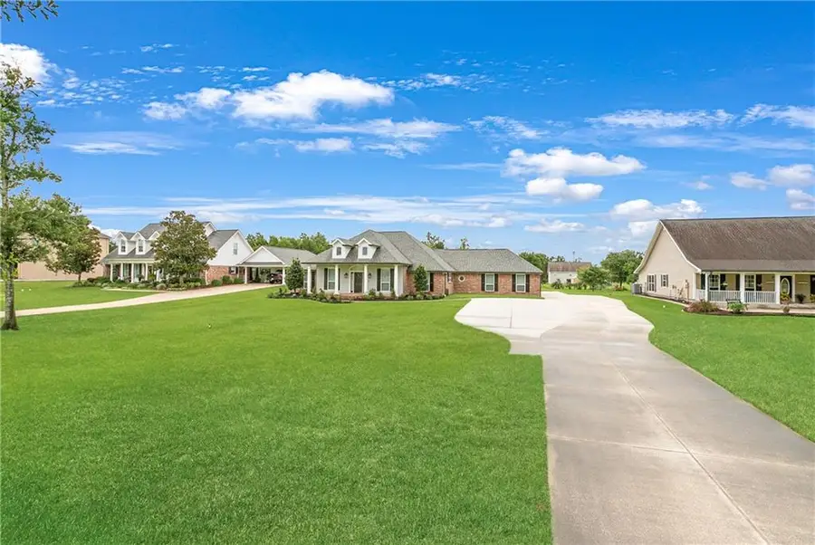 7739 Barataria Boulevard, Marrero, LA 70072 - #2