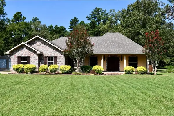 110 Shady Crest Avenue, Deville, LA 71328