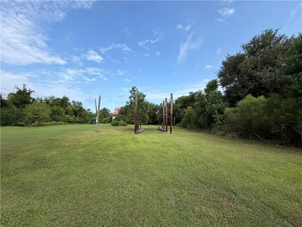 2101 Robin Street, St Bernard, LA 70085