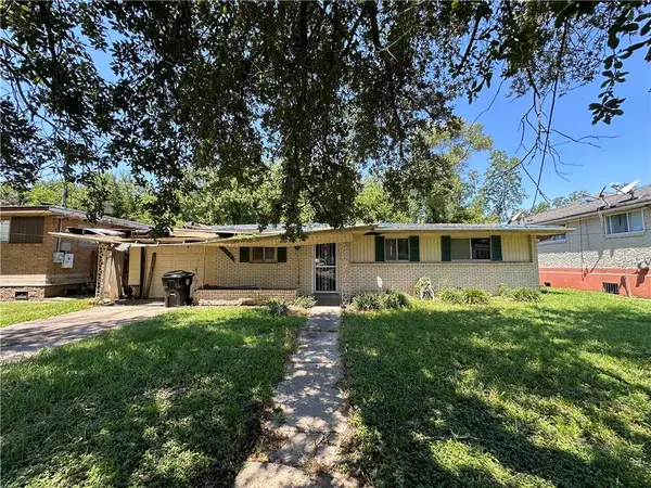 4810 Gawain Drive, New Orleans, LA 70127