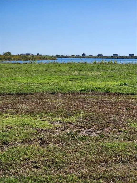 lot 304 East End Boulevard, Slidell, LA 70461