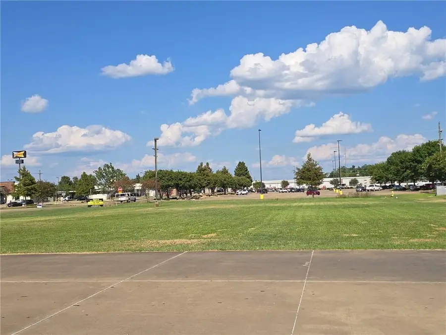 6505 Coliseum Boulevard, Alexandria, LA 71301 - #3