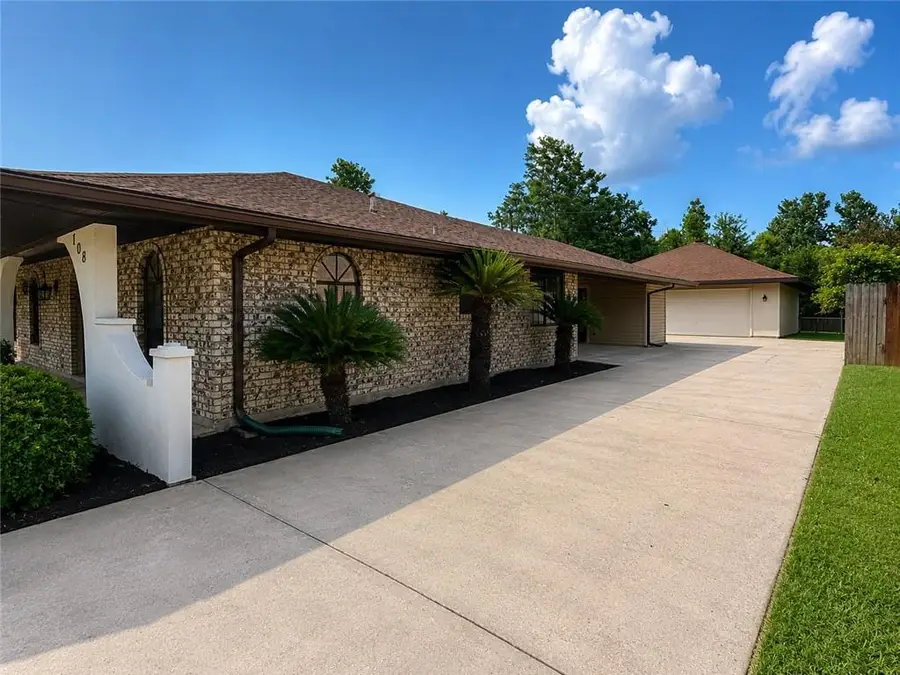 108 Somerset Road, La Place, LA 70068 - #2