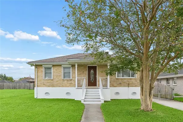 401 Llama Drive, Arabi, LA 70032
