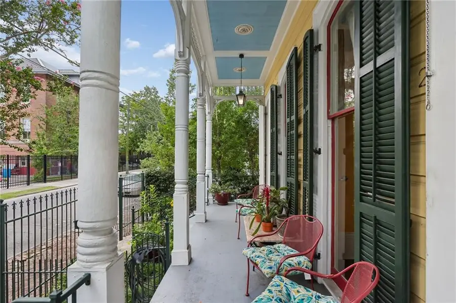 2221 23 Laurel Street, New Orleans, LA 70130 - #3