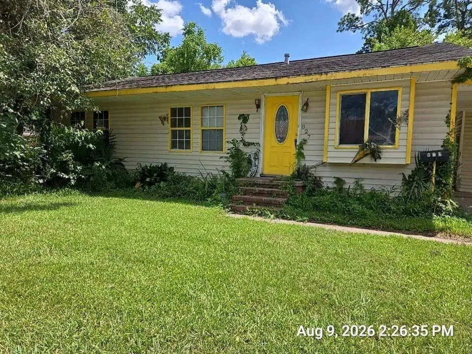 827 W Grolee Street, Opelousas, LA 70570 - #1