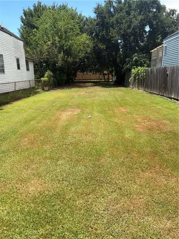 1712 Saint Anthony Street, New Orleans, LA 70116