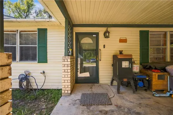 1136 Bagdad Loop, Colfax, LA 71417