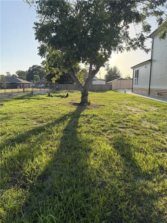 2107 Florida Avenue, Kenner, LA 70062