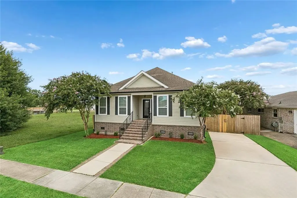 8525 Patricia Street, Chalmette, LA 70043 - #1