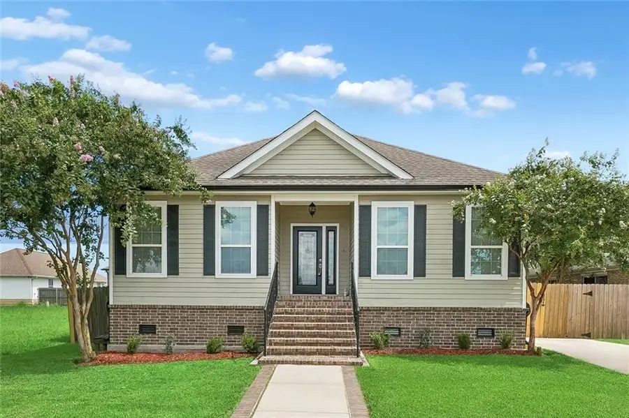 8525 Patricia Street, Chalmette, LA 70043 - #2