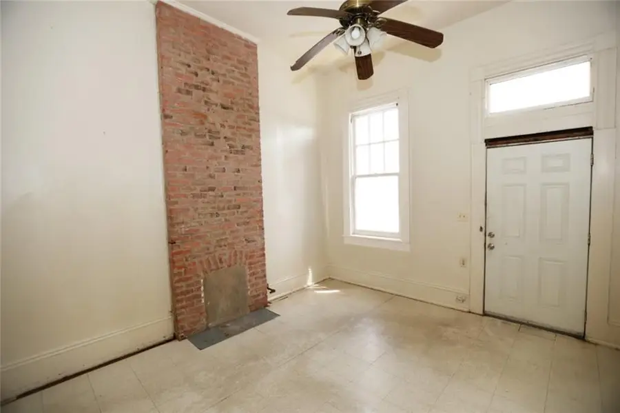 452 54 Jackson Avenue, New Orleans, LA 70130 - #2