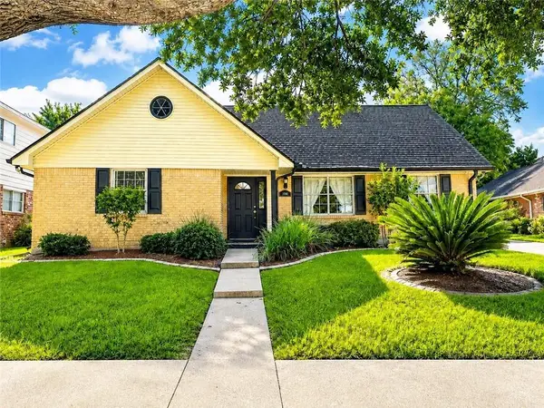 2146 Easter Lane, New Orleans, LA 70114