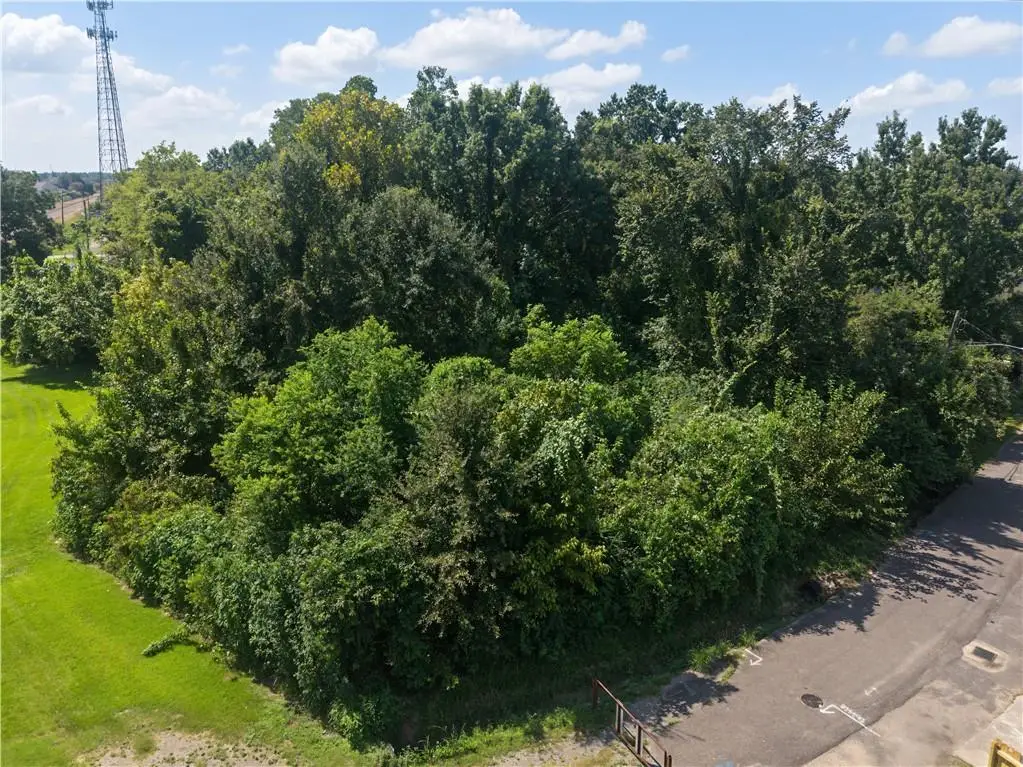 610 W Easy Street, Destrehan, LA 70047 - #1
