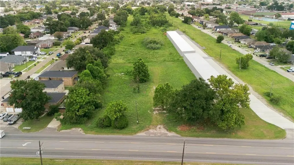 909 E Saint Bernard Highway, Chalmette, LA 70043 - #1