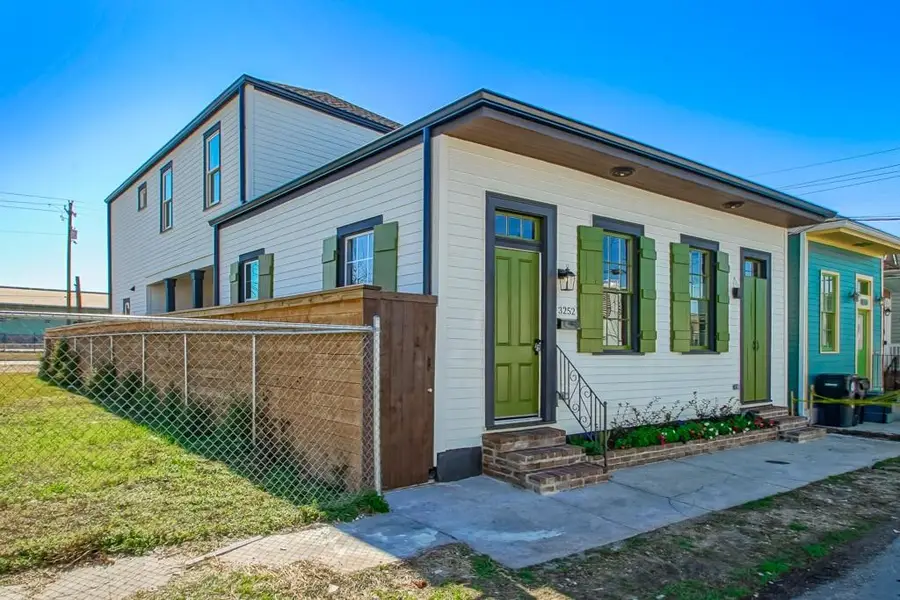 3252 Saint Thomas Street, New Orleans, LA 70115 - #3